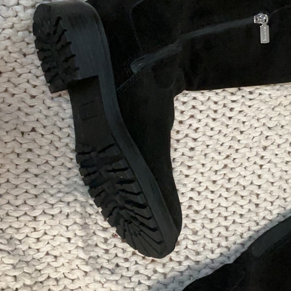 Blondo Black Winter Rain Boots Sleek Minimalist Design - Picture 3 of 4